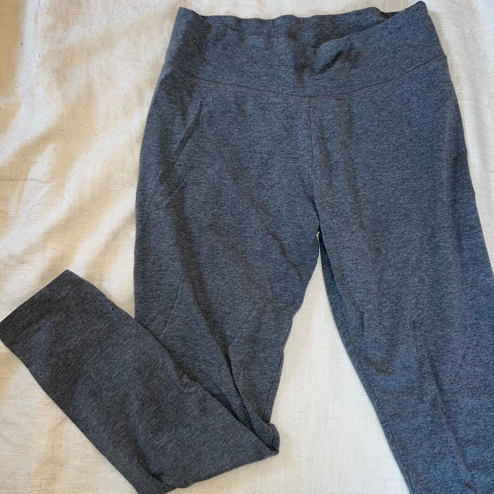 Gray Aerie Chill Leggings